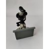 Figurine horloge DISNEYLAND PARIS Mickey Steamboat Willie résine Disney 13 cm 