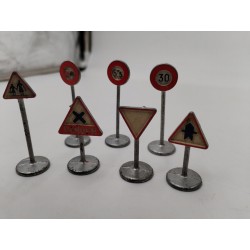 Lot De 7 Panneaux Anciens Dinky Toys Meccano Fer Jouet Modélisme Jouef Ho Trains
