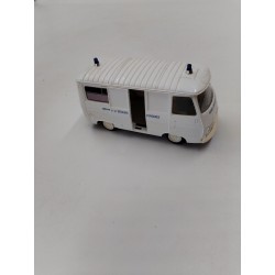 Norev Peugeot J7 Ambulance Miniatures Vehicules