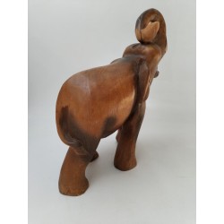 SCULPTURE STATUE D'ÉLÉPHANT SCULPTÉ EN BOIS MASSIF ART THAÏLANDAIS H. 27 CM