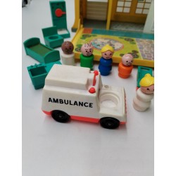 Children's Hospital Fisher Price 1976 Jouet Jeu Figurines Hôpital Enfants...