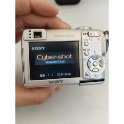 Sony Cybershot Dsc-w1 Carl Zeiss Appareil Photos Mpeg Movie Vx Zoom Smart