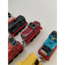 Lot De 8 Trains Thomas Train Aimanté Circuit Pistes Rails Jeu Jouet