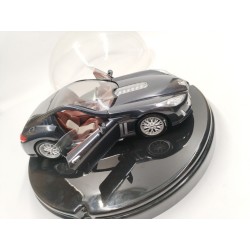 Véhicule Miniature Sous Globe Peugeot 907 Concept Car Michelin Partenaire