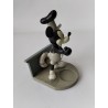 Figurine horloge DISNEYLAND PARIS Mickey Steamboat Willie résine Disney 13 cm 