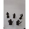 Lot De 9 Statuettes Scène De Village Africains Métal Laiton ? Villageois