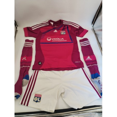 Ensemble OL Olympique Lyonnais Maillot short Chaussettes Football Adidas 12 Ans
