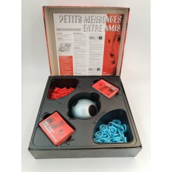 2001 JEU DE PLATEAU PETITS MENSONGES ENTRE AMIS PARKER Jeux De Société Hasbro 