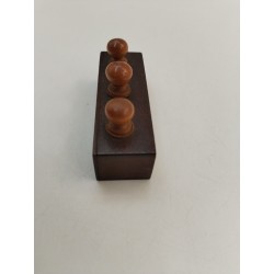 Rare Signé Saive Marqueur de cap en bois travail de ponton trois cylindre Numéro