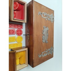1900 Coffret De Jeux Mises Anciennes Os Ciselé Teinté 4 Couleurs Jeu Ancien 