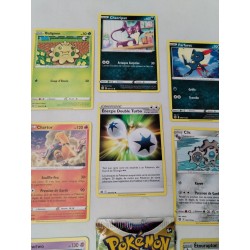 Booster Pokémon Star Étincelantes 2022 Mewtwo 056/172 Cartes Pokémon Holo