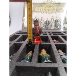 Grand Jeux D Échecs Bustes Chevalier Médiévaux Peint A La Main Pièces Roi 8.5cms