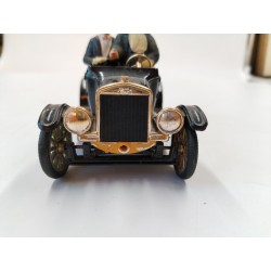 Poli Toys Ford Auto Di Stanlio E Ollio Laurel Et Hardy Voiture 1:24 Jeu Jouet