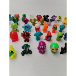 Gros Lot De 50 Gogo's Crazy Bones Magic Box Gogo Jouet Figurine Couleur