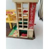 Fisher Price Toys 1970 Parking Ramp Service Centre Elevator 930