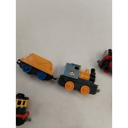 LOT de 8 LOCOMOTIVE THOMAS TRAIN AND FRIEND METAL MATTEL 2013 Jeu Jouet Trains