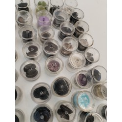 Lot Neuf + De 400 Boutons 124 Boîtes De Couture Mercerie Manchette Création