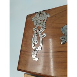 1900 Coffret De Jeux Mises Anciennes Os Ciselé Teinté 4 Couleurs Jeu Ancien