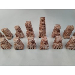 Jeux D'échecs 32 Pièces En Marbre Rose Et Noir Sculpté Aztèques Incas Jeu Echec