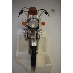 Yamaha Custom New York 16247 Superbike Guiloy 1:6 Metal véhicule moto jouet collection