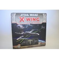 Star Wars X-Wing le jeu de figurine Edition Edge Fantasy Flight Games
