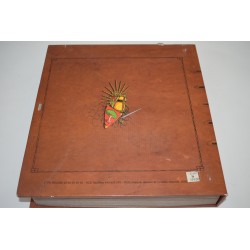 R.OC Le jeu de la croisade contre les albigeois jeu de société jeux ROC occitanie echec risk monopoly