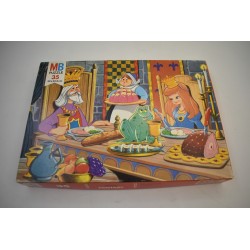Mb Puzzle 1977 vintage serie fantasy cartoon dessin animée grenouille roi reine 35 pieces