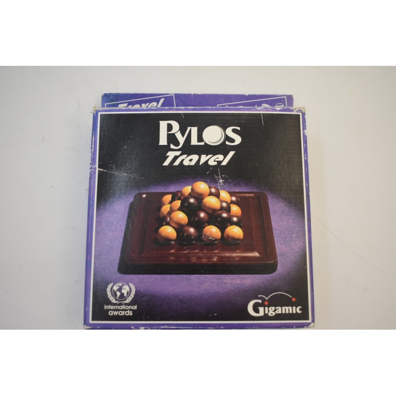 Pylos travel edition gigamic jeu bois jeux de société pyramide pyraos