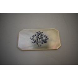 Mille francs Plaque nacre ciselé Casino Cercle D'aix Numéro 28 grand cercle ancien jeux