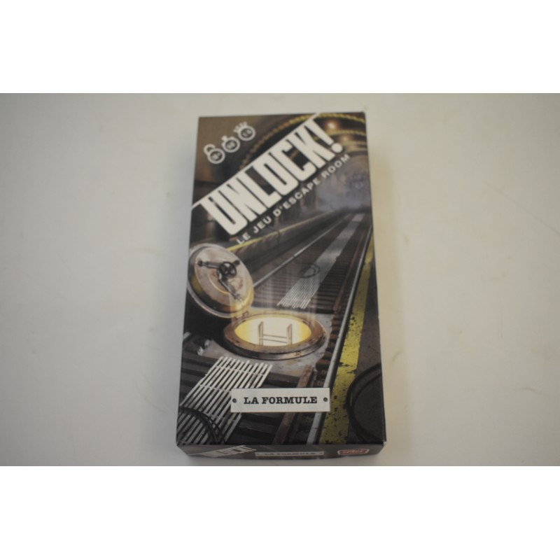 Unlock ! le jeu d'escape room La formule jeu de société jeux cartes cooperatif space cowboys