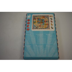 Jeu de l'Oie edition Janod jeux de société parcours racing board game