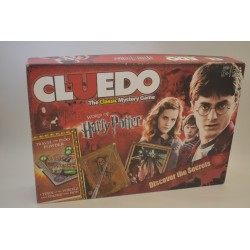 Cluedo Edition Harry Potter the classic mystery games Discover the secrets version anglaise hasbro winning moves