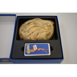 Les blondes le jeu la serie Tv jeu de société Tf1 games jeu de cartes ambiance fous rires