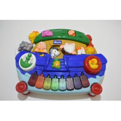 L'arche de Noé Chicco valisette eveil musique bruits animaux piano electronique jouet eveil