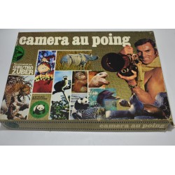 Camera au poing Edition Carlit jeu de société jeux enquete journaliste monde