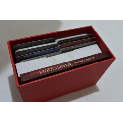 La boite a enigmes Vampiriques edition marabout jeu de société jeux casse tete