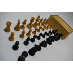 jeu d'echecs ancien staunton bois look chavet lardy jeux de société echec pions pieces