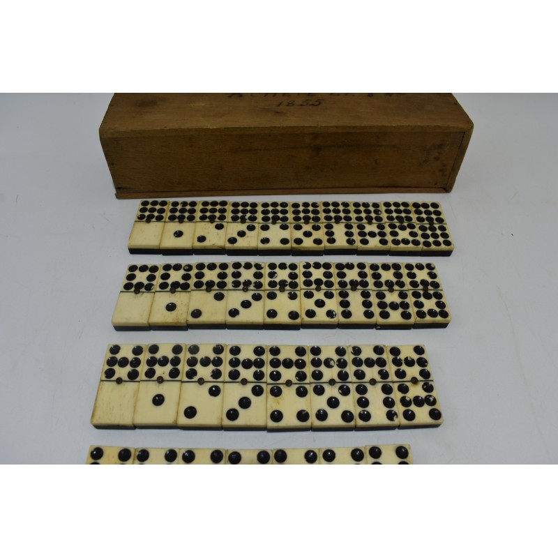Jeu de dominos double 9 ancien Os et Ebène Riveté boite bois ancienne jeux de société domino