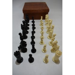 Coffret jeu d'échecs vintage bakélite chevalier toscan florentin jeux de société échec