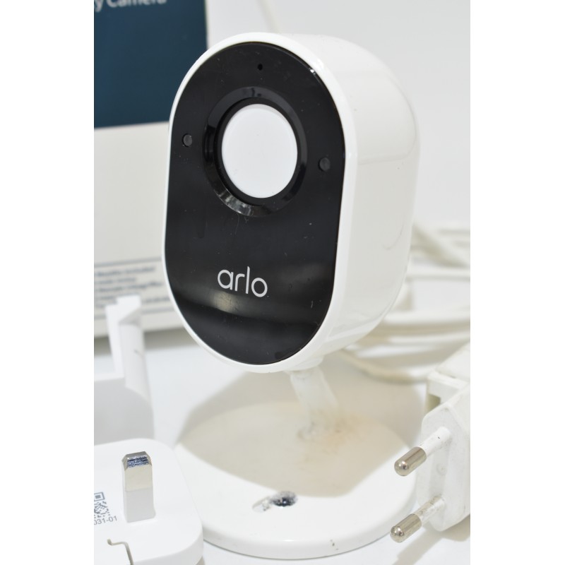 Arlo Secure 1 wired security Camera indoor Essential HD 1080 P VMC 2040 wifi connecté smart
