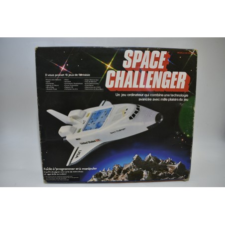 Space Challenger Modele BHP 828 jeu électronique jeux ordinateur vintage fusée