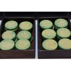 Coffret Napoléon mises jetons ancien ciselé teinté jeux nouveaux reunis boite bois plaques cartes dés poker d'as dé jeu