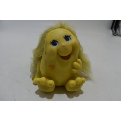 Les bum bum Snugglebumms snuggle bumms jaune rétro 1984 playskool jouet figurine vintage