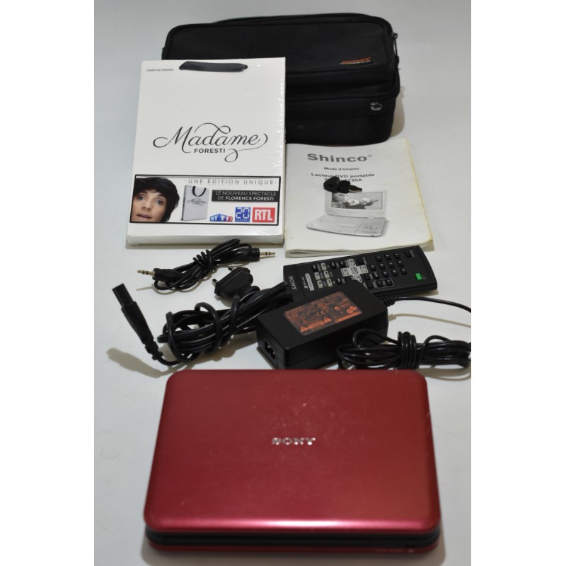 Sony Portable Cd Dvd player DVP FX 720 divx lecteur vidéo écran media télécommande chargeur