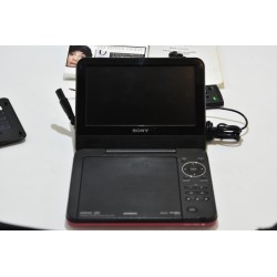 Sony Portable Cd Dvd player DVP FX 720 divx lecteur vidéo écran media télécommande chargeur