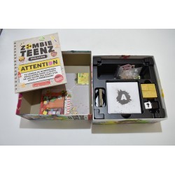 Zombie Teenz Evolution jeu de société edition Le scorpion masquée jeux transforme