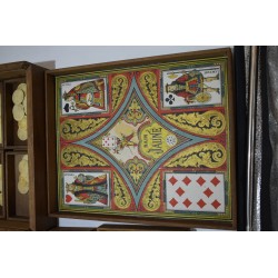 Belle Boite ancienne double étage Le jeu de Nain de jaune aux galeries lafayette paris jeux nouveaux reunis Mises cartes