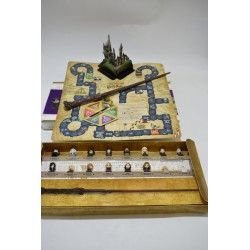 Harry Potter Boite Collector Wizzis jeu de l'oie baguette magique wizarding world jeux de société figurine