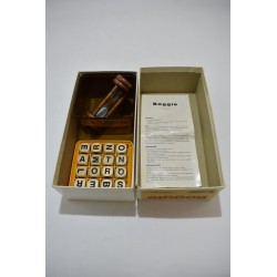 Boggle Edition Capiepa jeux educatifs jeu de société coggle foggle lettres mots famille