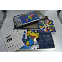 Atlas Adventures The green board company game co jeu de société aventures voyage monde mappemonde